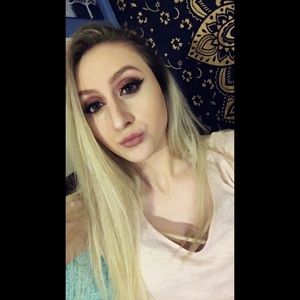 Meet your Posher, Paige